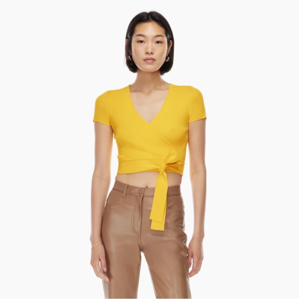 Aritzia Wilfred Yellow All Tied Up Cropped Sweater